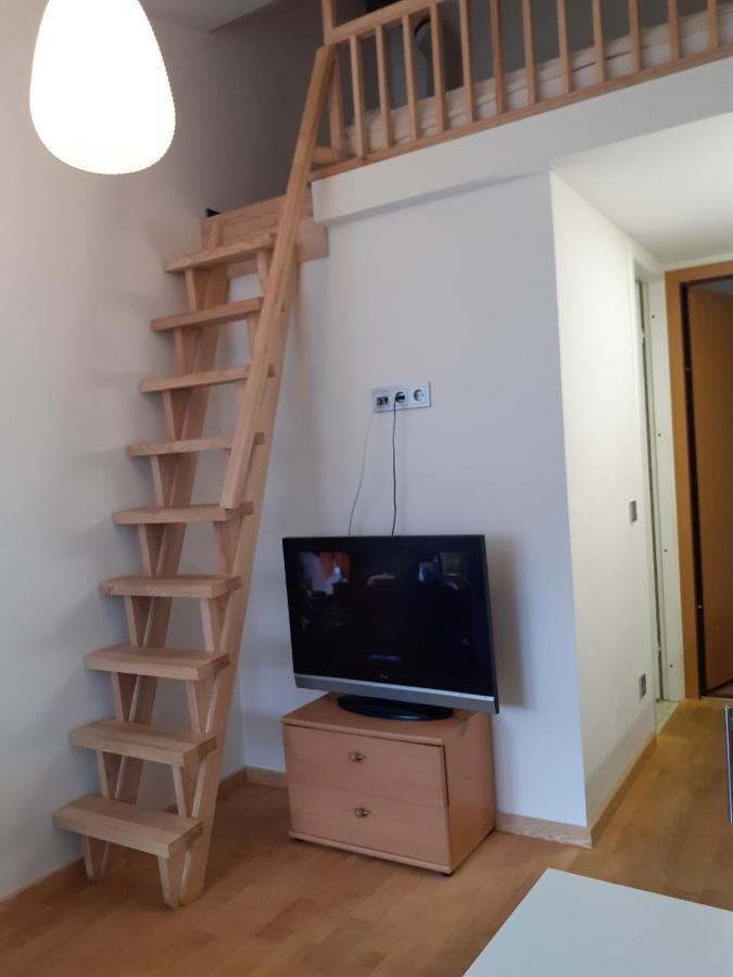 Loft Style Apartments In Kaunas Center Экстерьер фото